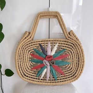 Perfect Vintage Woven Handbag